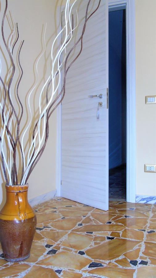 Casa Le Maioliche Apartment Giardini Naxos Exterior photo