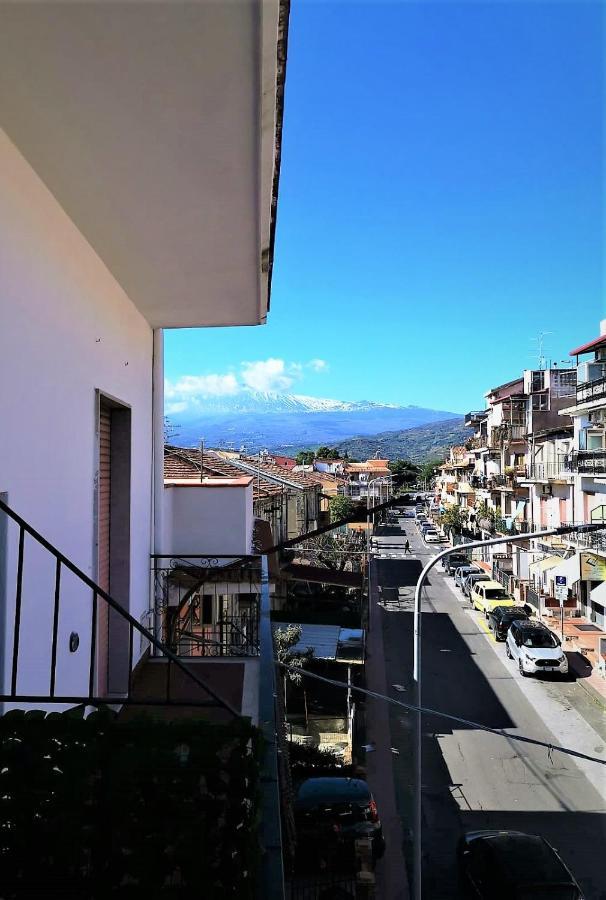 Casa Le Maioliche Apartment Giardini Naxos Exterior photo